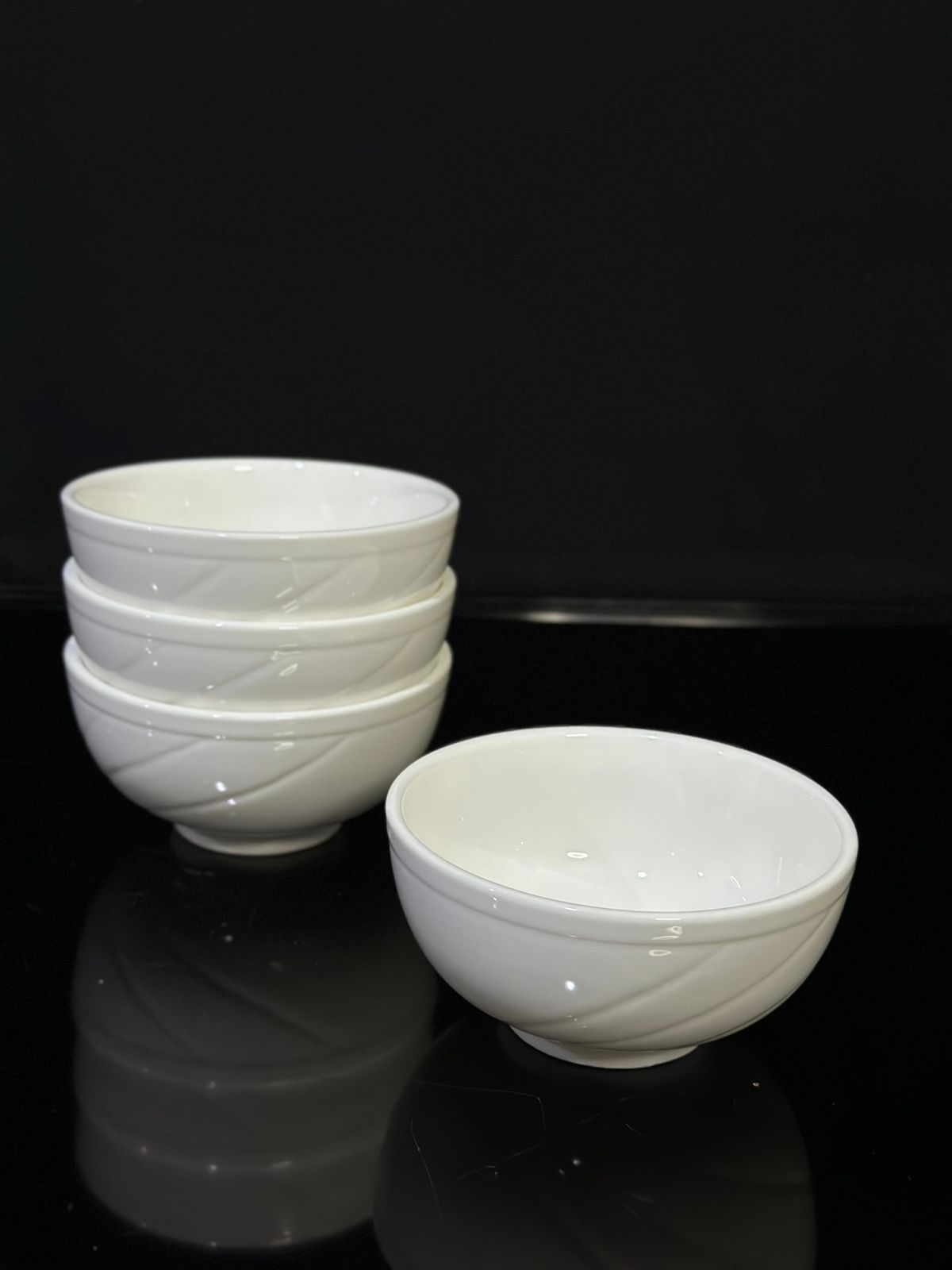 Small White stylish Cup & Bowl - Diqqawi Plates
