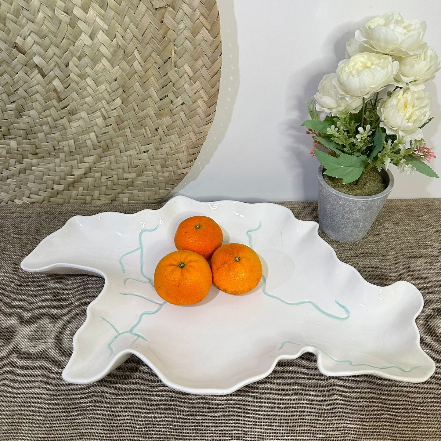 Irregular Stylish Porcelain Serving Platter styl1 - Diqqawi Plates
