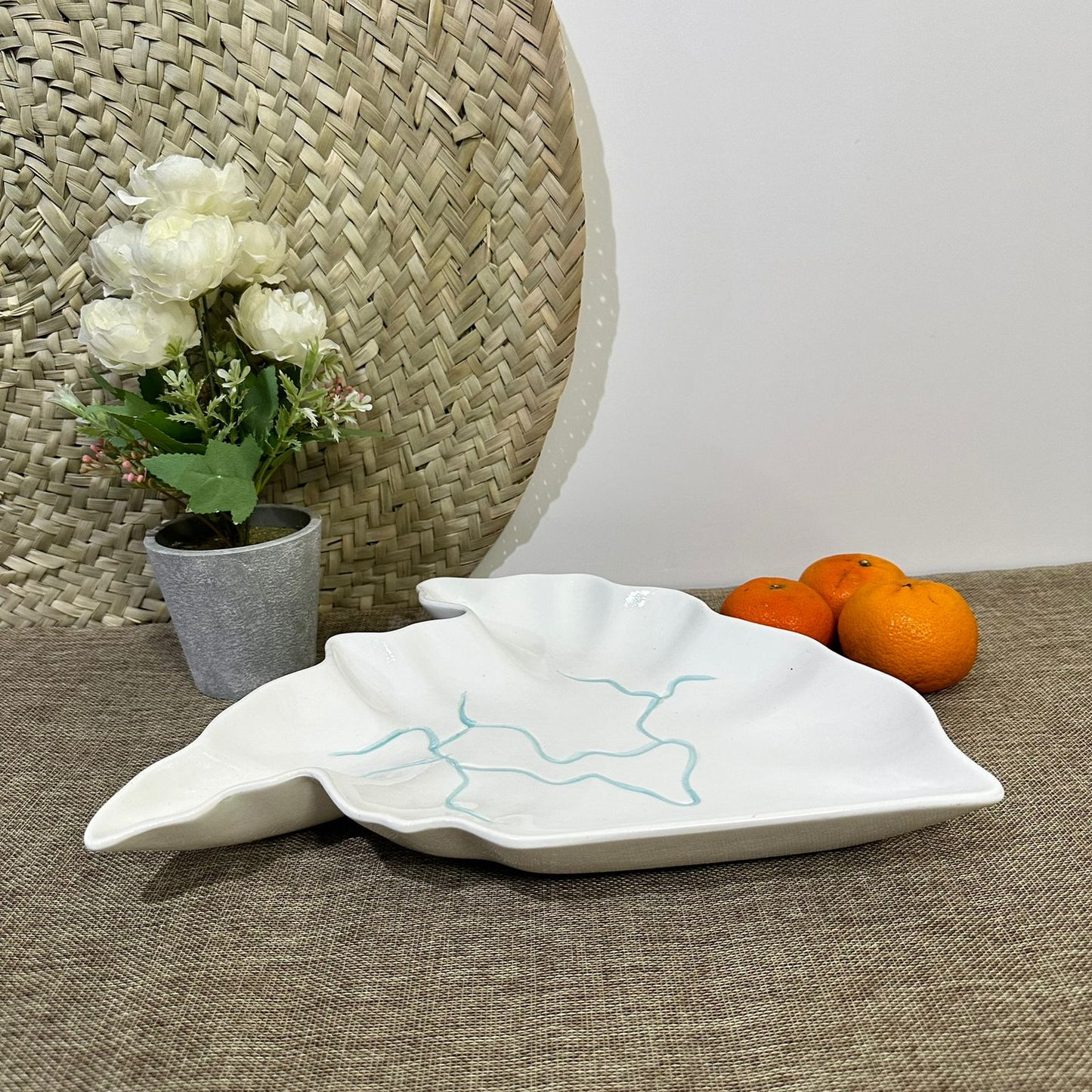 Irregular Stylish Porcelain Serving Platter styl6 - Diqqawi Plates