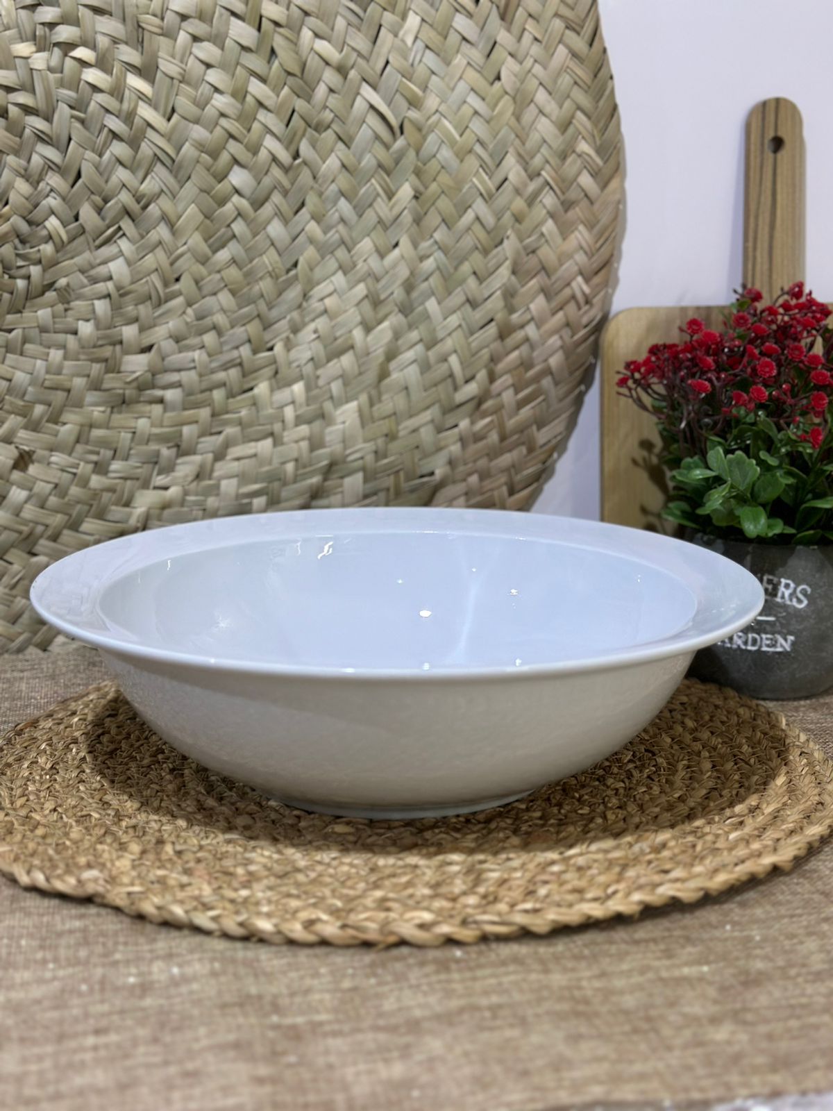 Porcelain Large Serving Bowl – 25 x 8.5 cm - Diqqawi Plates