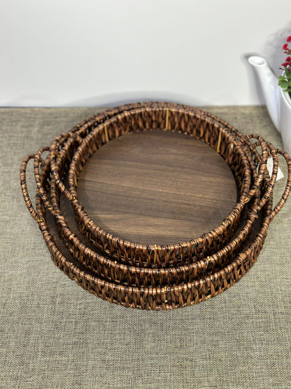 Reinforced Wicker Serving Tray with Iron Frame - Diqqawi Plates