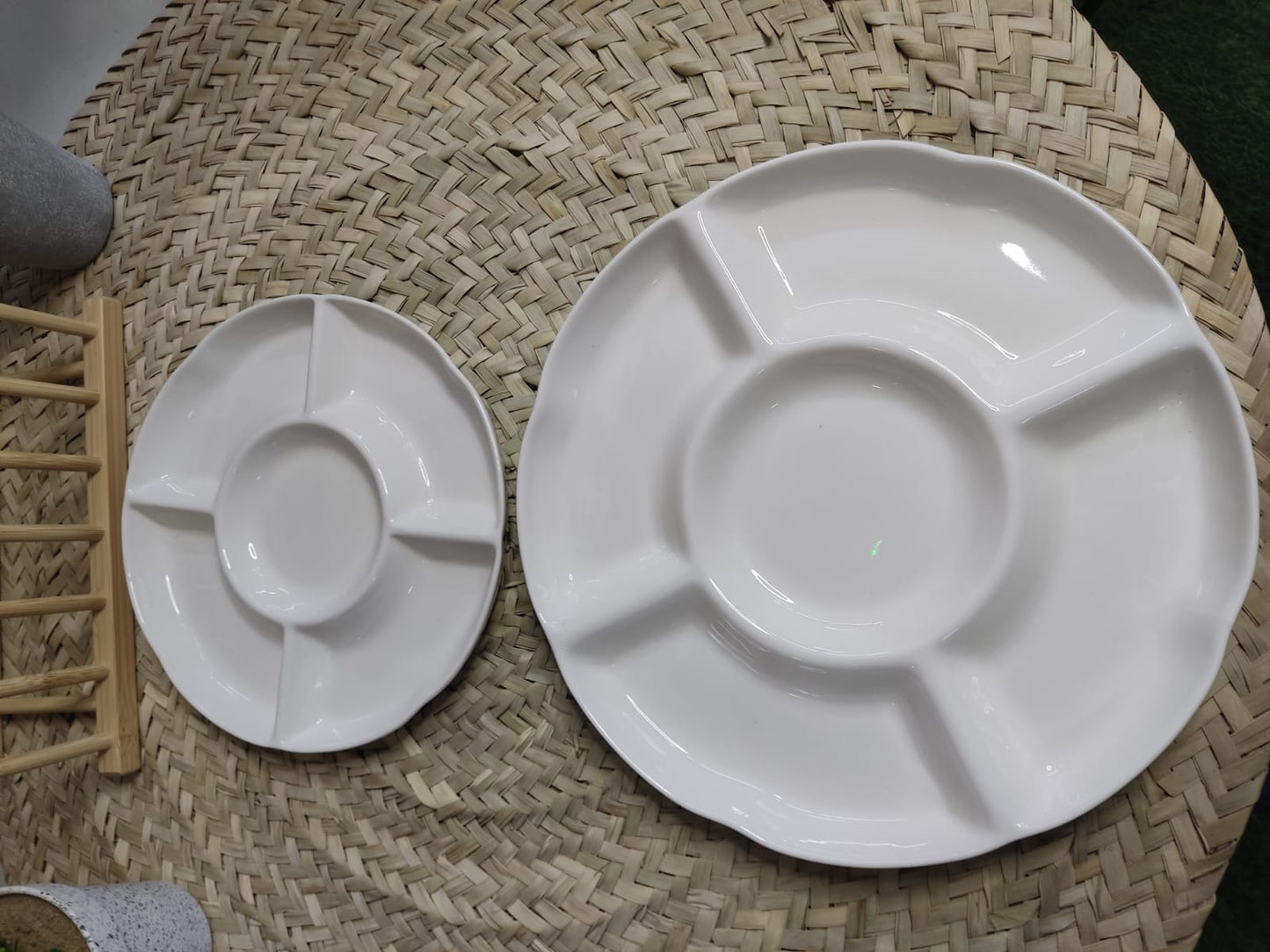 Rounded Divider Plate (5 compartments) - Diqqawi Plates