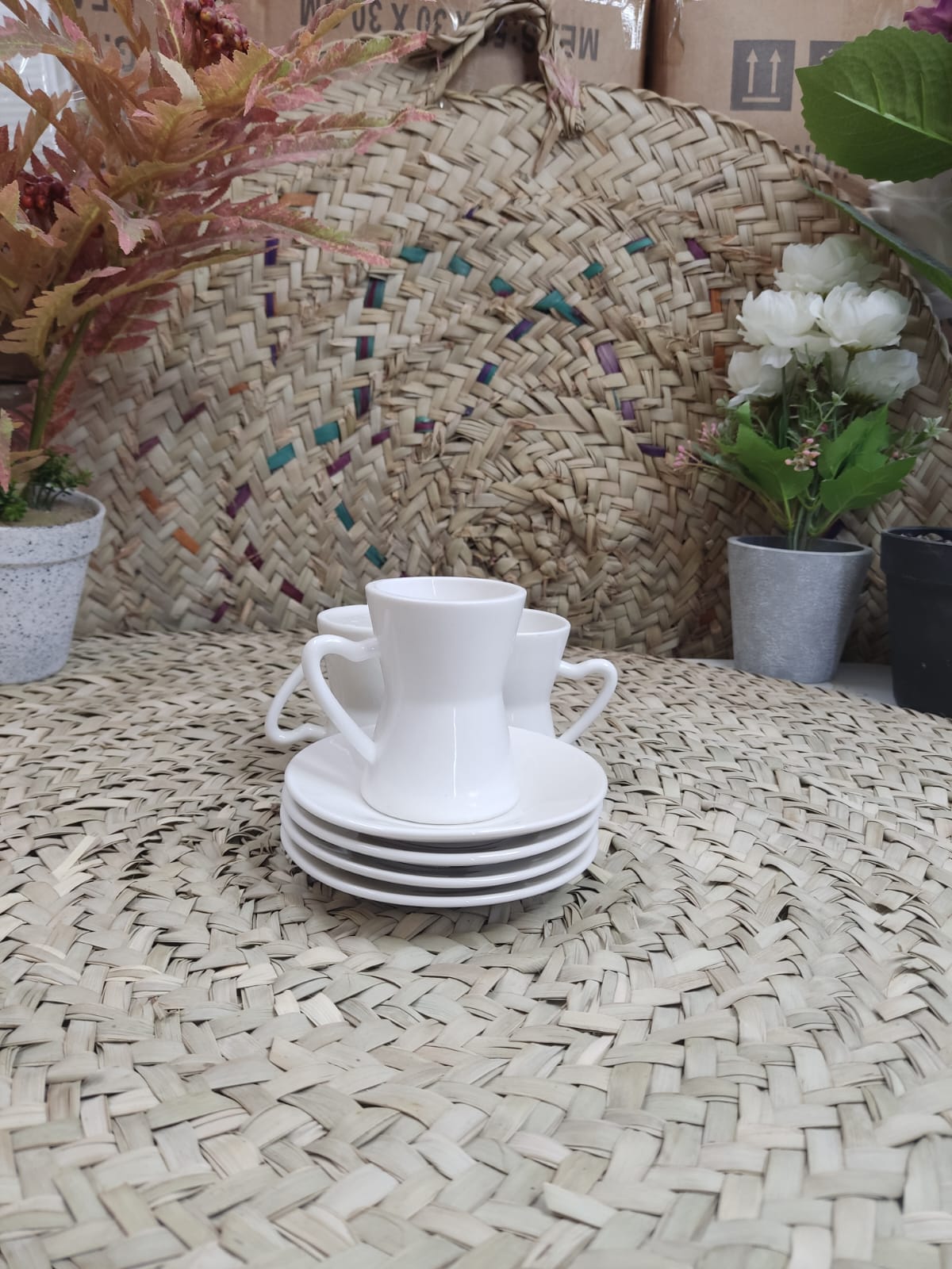 Stylish Coffee Cup with Plate – 180ml - Diqqawi Plates